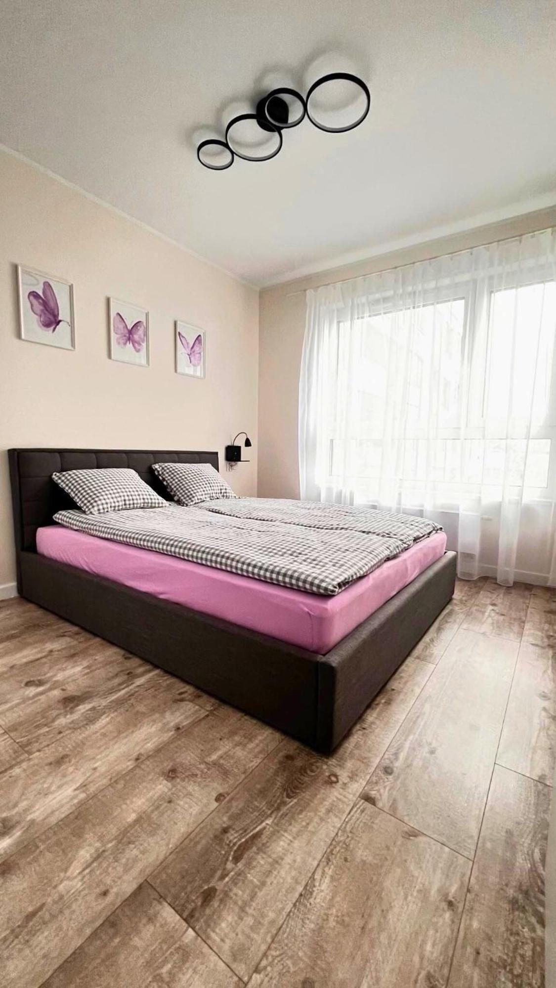Apartament Purple Poznań Kültér fotó